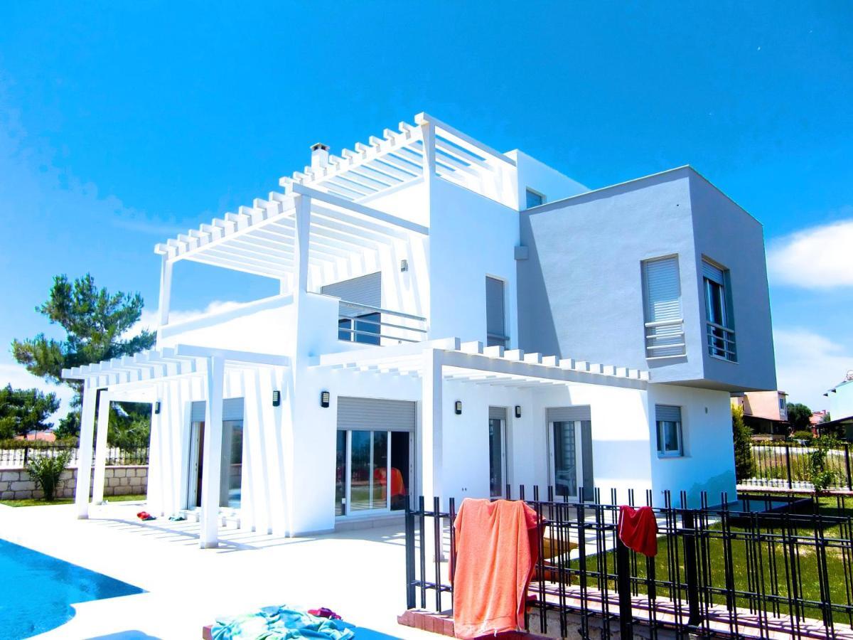Luxury Villa With Amazing View, Чесме Екстериор снимка