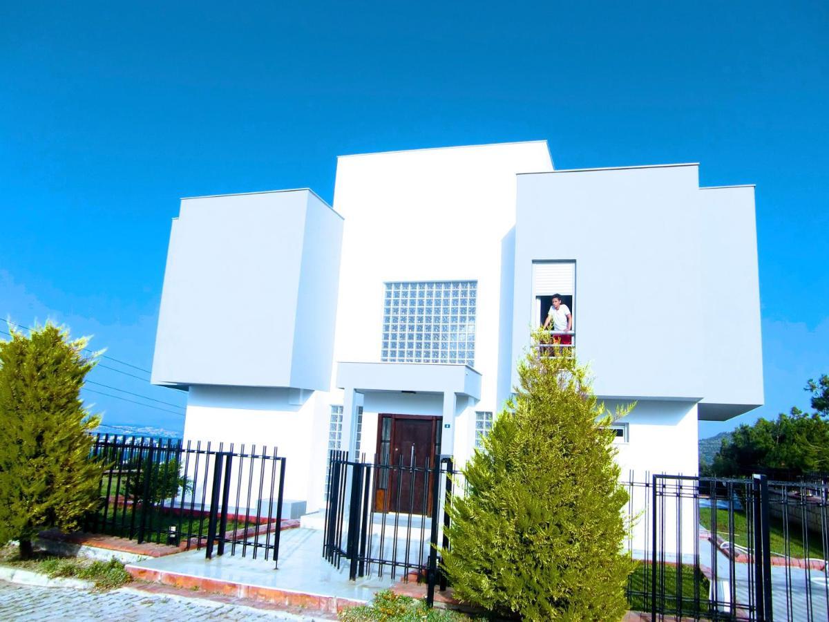 Luxury Villa With Amazing View, Чесме Екстериор снимка